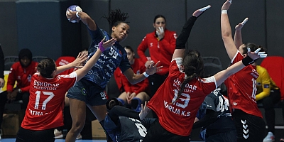 Zirve Bursa Büyükşehir Belediyespor'un...