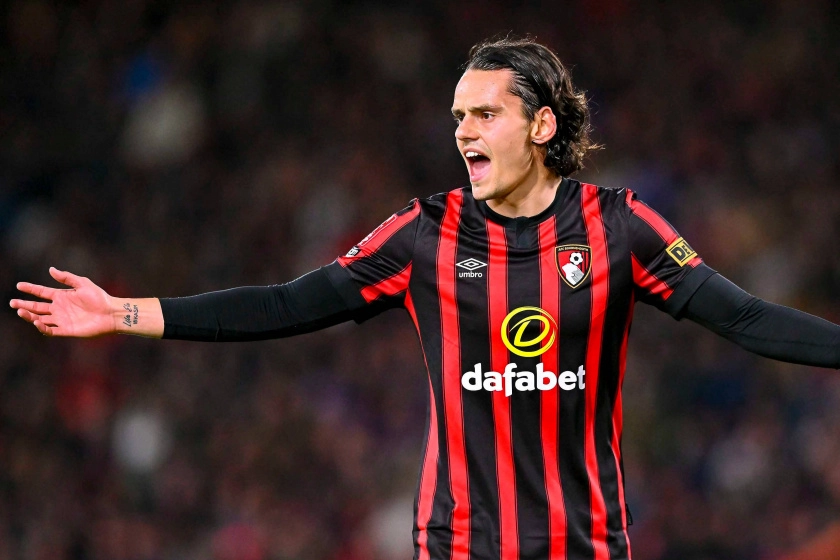 Talihsizlikler Enes Ünal'ın yakasını bırakmıyor