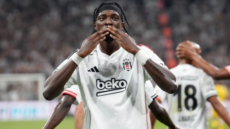 Tammy Abraham şova başladı