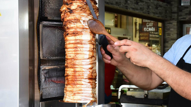 Tavuk Döner yerken dikkat; Ölümle sonuçlanıyor...