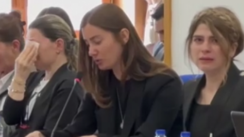 TBMM'de duygusal anlar! Herkes gözyaşlarına boğuldu...