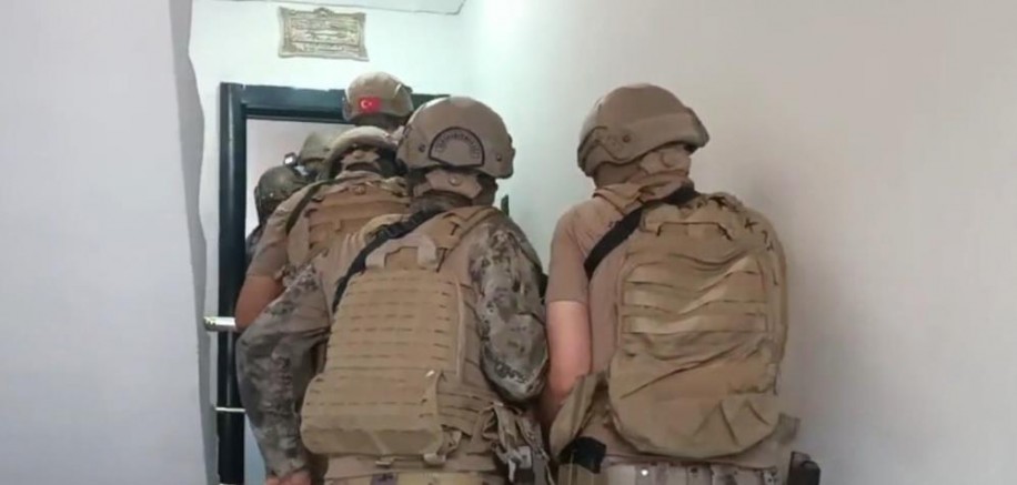 Tefecilik operasyonu: 2 gözaltı