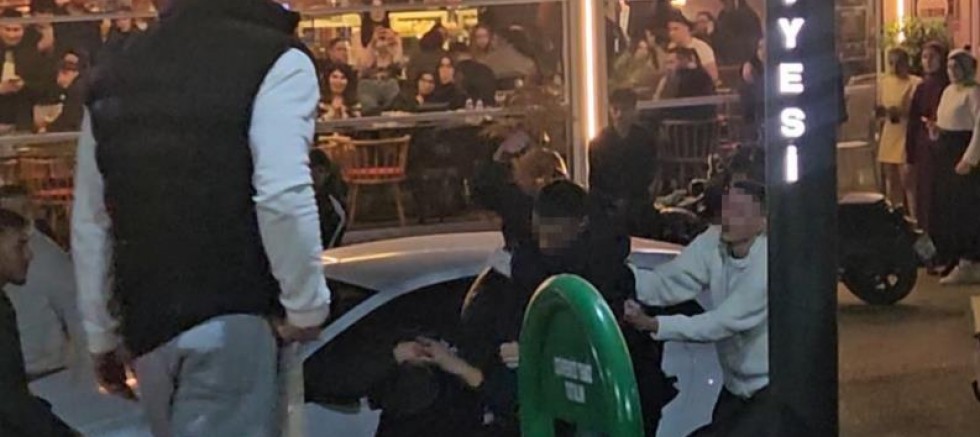 Tekmeli yumruklu kavga: 1 yaralı