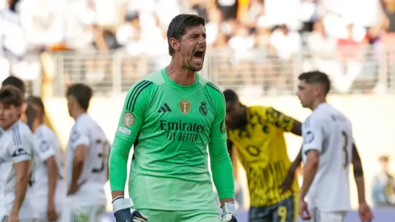 Thibaut Courtois, Galatasaraylı taraftarları heyecanlandırdı
