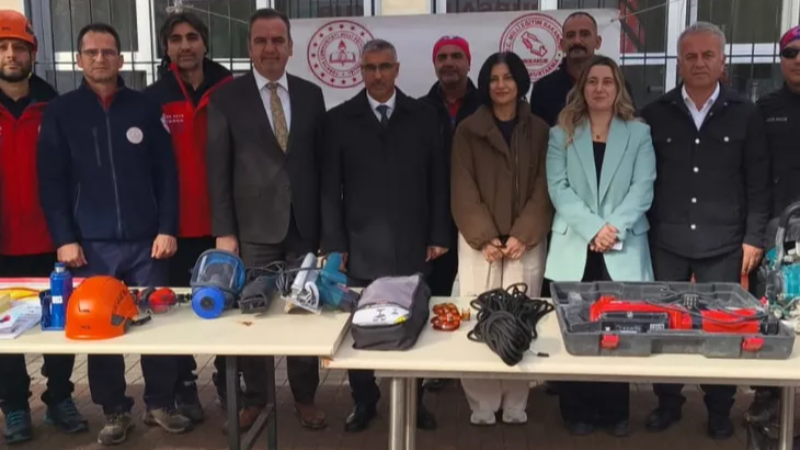 Tophane MTAL’de Afet Farkındalık Günü  tatbikatı başarıyla tamamlandı