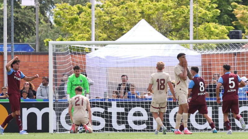 Trabzonspor U19 tarih yazmaya devam ediyor; Size kupa yakışır