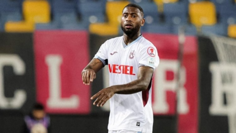 Trabzonsporlu stoper Kayserispor'da