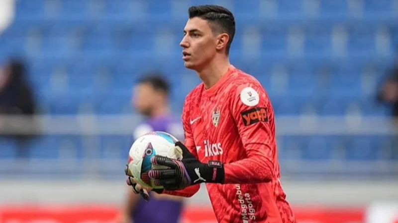 Transferin gözdesi Berke Özer o takıma mı gidiyor?