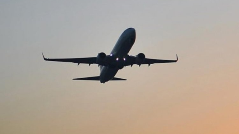 Trump imzaladı: Göçmenler ABD dışına ücretsiz uçacak!