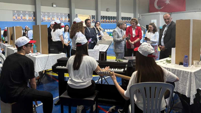 Turhan Tayan Anadolu Lisesi’nde Bilim Fuarı heyecanı