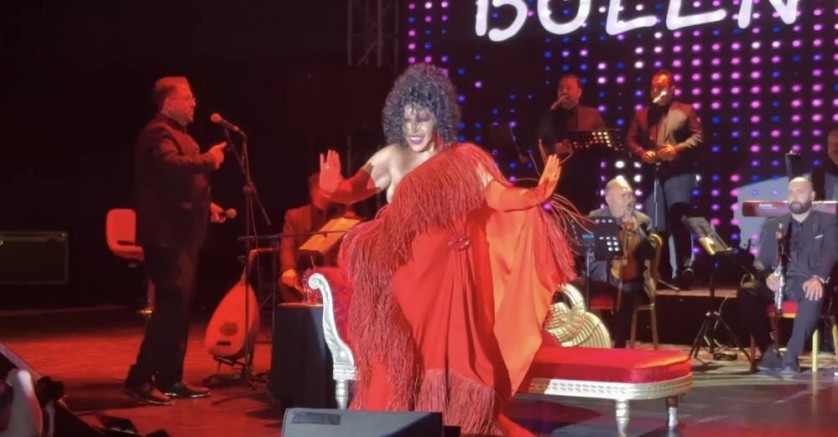 Türk sanat müziğinin “Diva”sı Bursa’da coştu