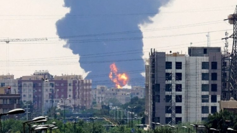Türk sporcular İran'da ateş hattında kaldı!