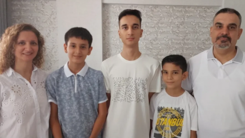 Türkiye bu kardeşleri konuşuyor; İnanılmazı başardılar...