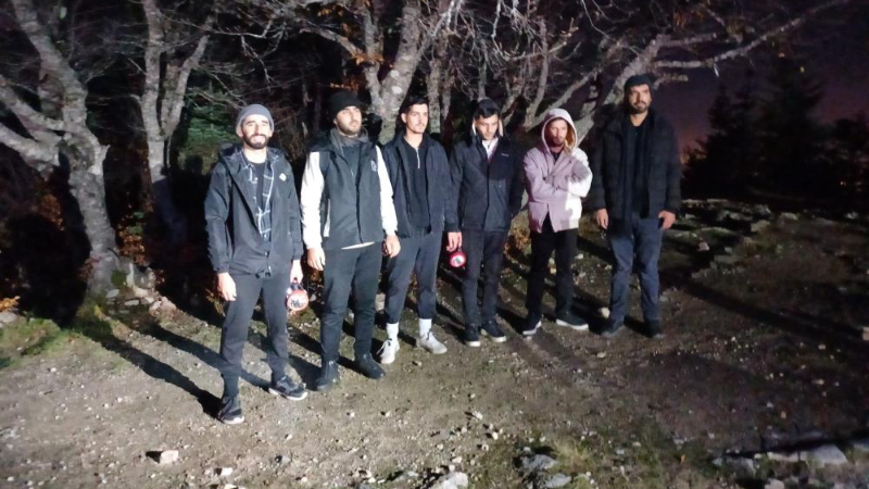 Uludağ'da ormanda mahsur kalan 6 kişi kurtarıldı