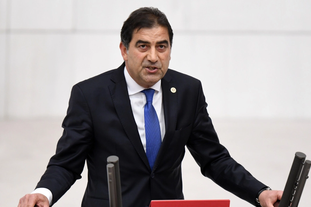 Ünal Karaman İYİ Parti'den istifa etti