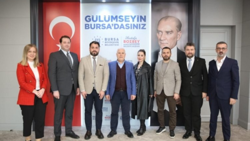 UTİYAP Bozbey'le bir araya geldi