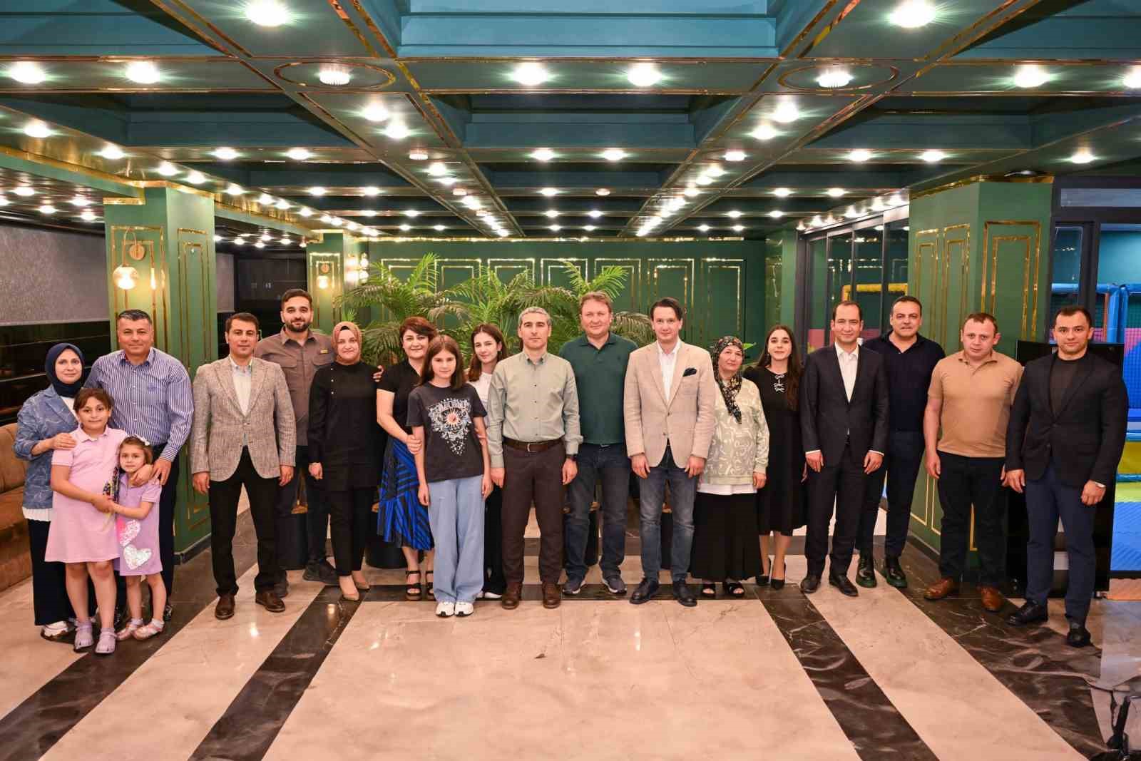 Vali Yardımcıları ve Sivaslı Kaymakamı onuruna veda programı düzenlendi