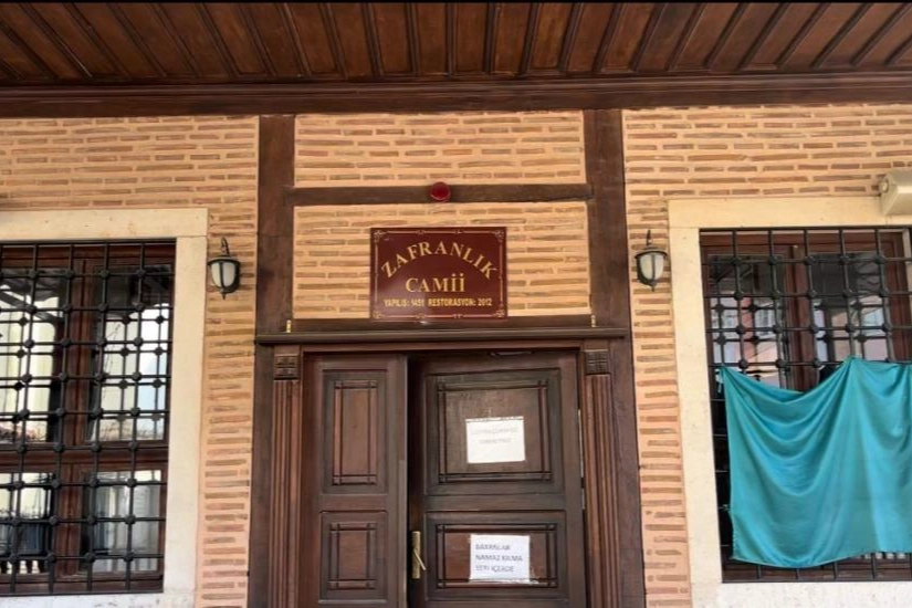 Vay utanmazlar; Bursa'da caminin ses sistemini çaldılar