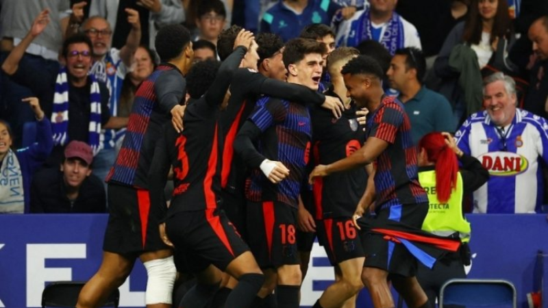 Ve Barcelona şampiyon