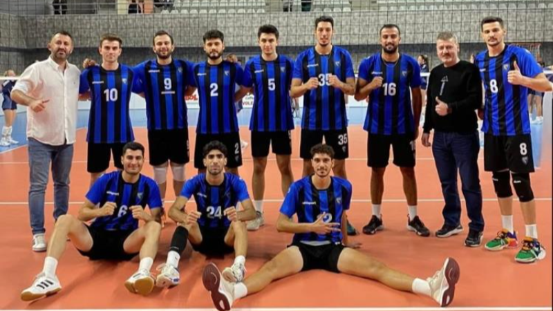 Voleybol'da Karacabey Belediyespor fırtınası!