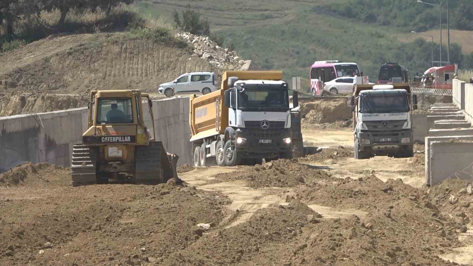 Yalova’da çöken hastane yolunun yapımında sona yaklaşıldı