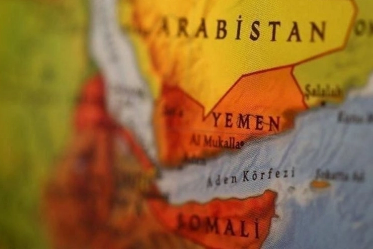 Yemen'de akaryakıt istasyonunda patlama: 8 ölü