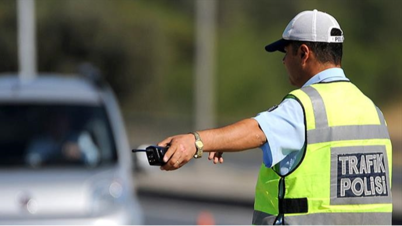 Yerlikaya duyurdu: 1 haftada 3.5 milyon araç denetlendi