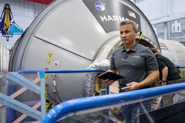 Astronot Gezeravcı üniversitede ders verecek