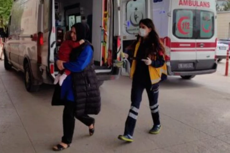 Bursa’da feci kaza: 1’i çocuk 5 yaralı