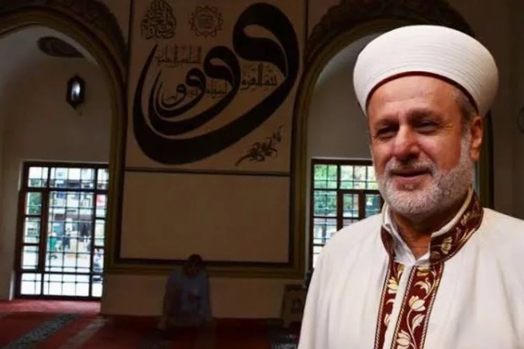 Bursa'daki tarihi Ulu Cami'de bir devrin sonu