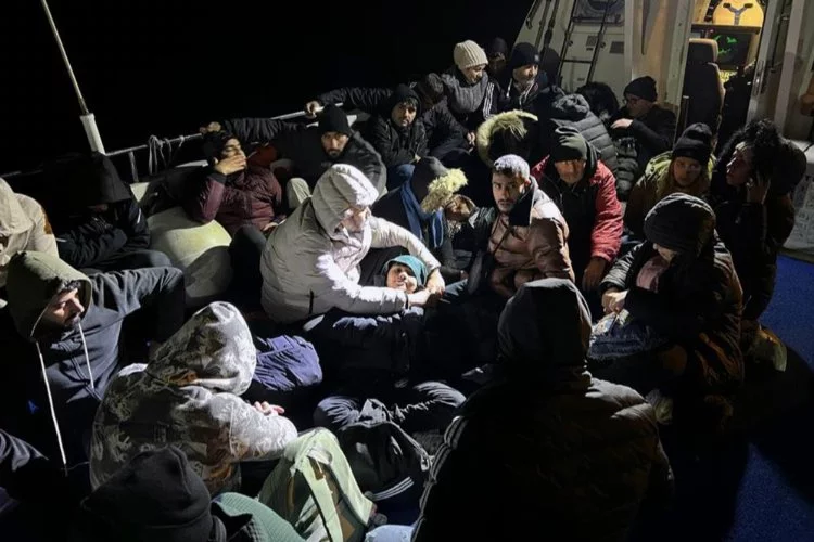Datça’da 80 düzensiz göçmen kurtarıldı