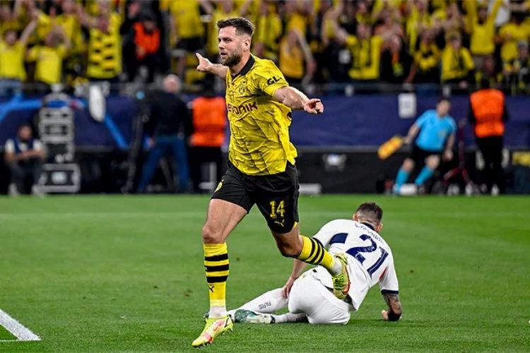 Dortmund, PSG karşısında avantajı kaptı