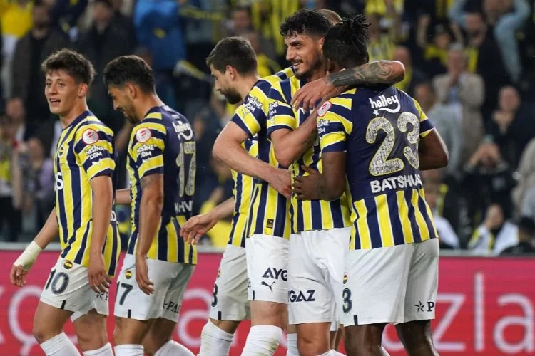 Fenerbahçe finalde: 3-0