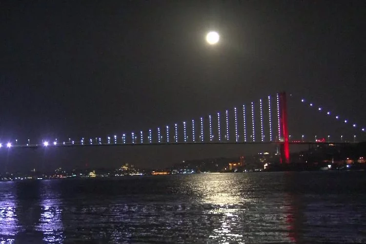 İstanbul'da muhteşem görüntü