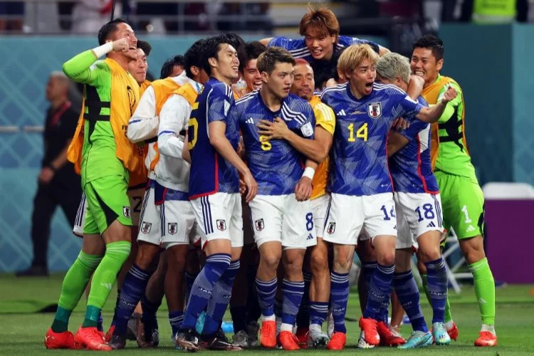 Japonya da sürpriz yaptı: 1-2