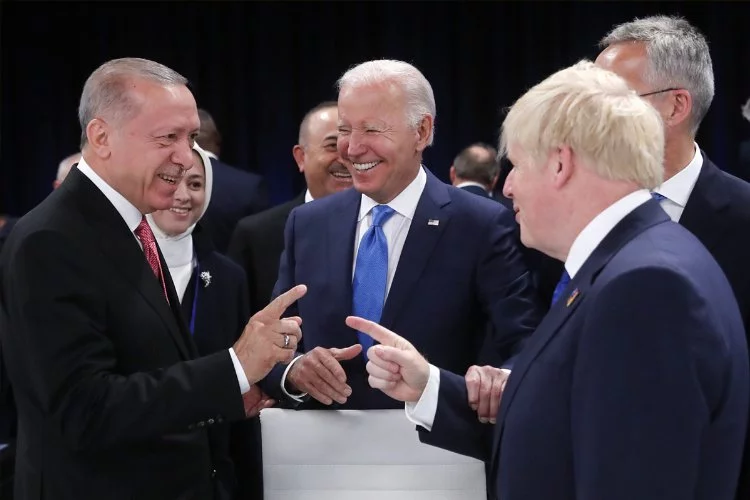 Johnson'dan Erdoğan'a Türkçe şaka: 'Çok güzelsin'