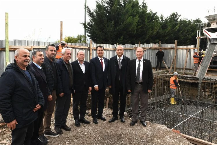 Osmangazi Belediyesi tarihi Bursa evlerini ortaya çıkartıyor