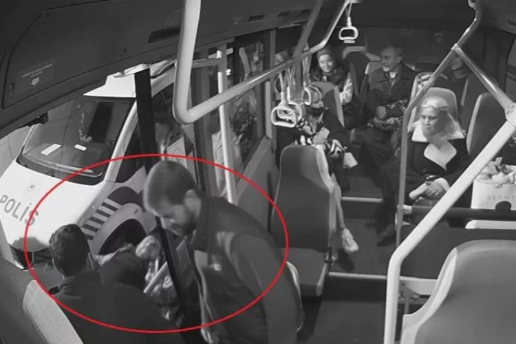 Rahatsızlanan yolcu halk otobüsüyle hastaneye götürüldü