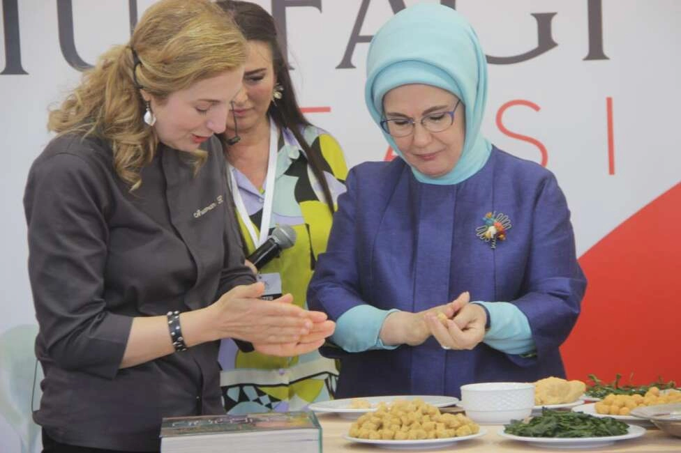  Emine Erdoğan mutfağa girdi