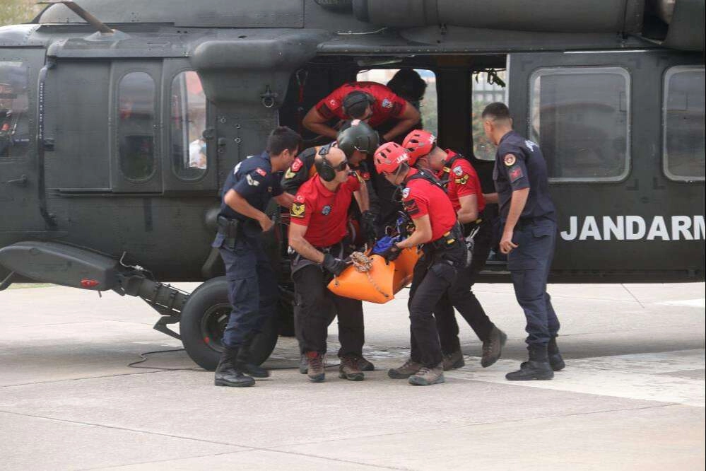 Yamaç paraşütü pilot hayatını kaybetti