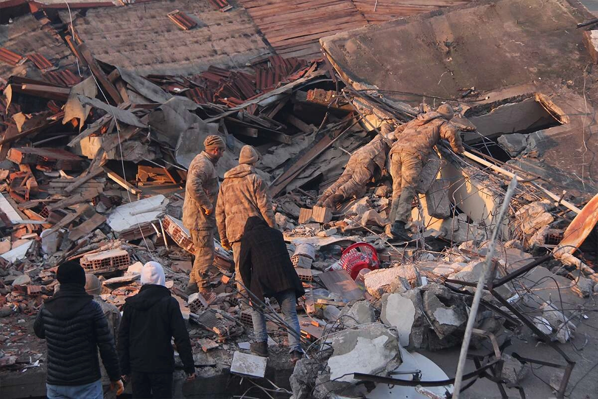 'Sesimi duyan var mı?'