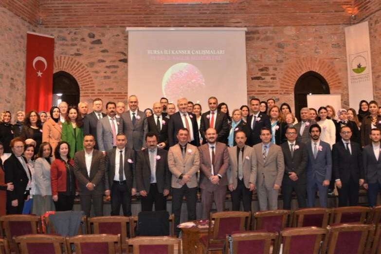 Ördekli Kültür Merkezi’nde ‘Kanser’ anlatıldı