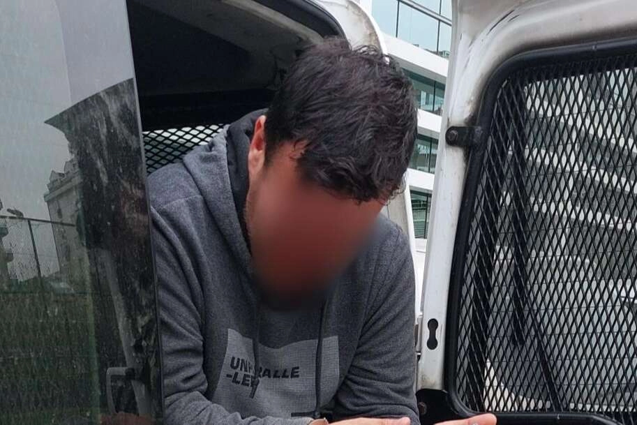 Elle taciz' iddiasına tutuklama