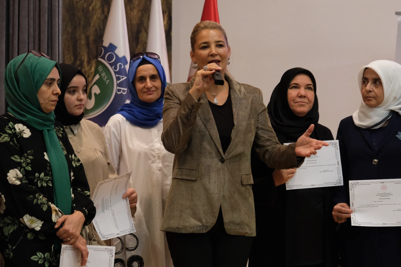 DOSABSİAD’dan Bursalı kadın girişimcilere büyük destek