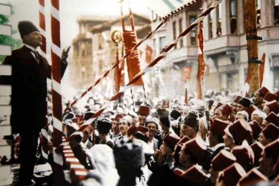Atatürk Cumhuriyet’in ipuçlarını Bursa’da verdi