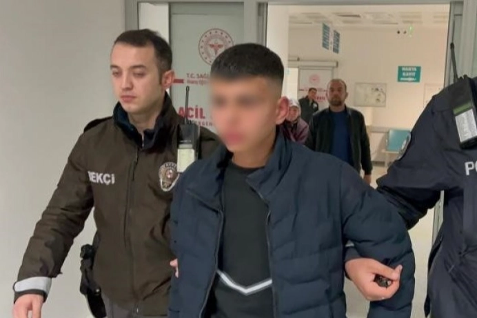 Bakın abisini neden bıçaklamış!