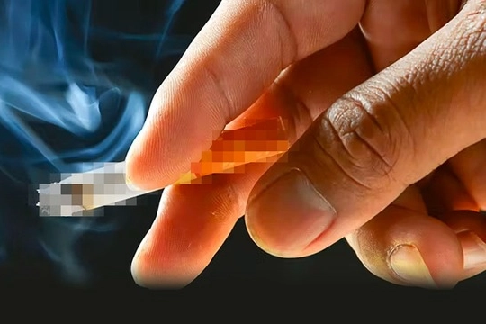 Sigara içmek yalnızlığı artırıyor