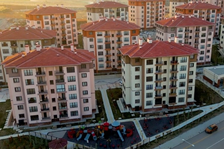 Kredi çekerken hayat sigortası yaptırmak zorunlu mu?