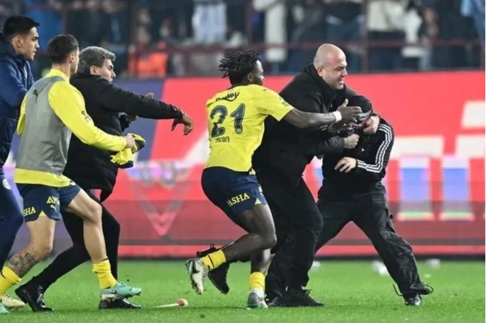 Olaylı maçta 12 kişi gözaltına alındı