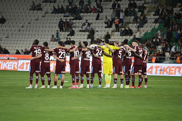 Trabzonspor’dan 1 dakikalık protesto